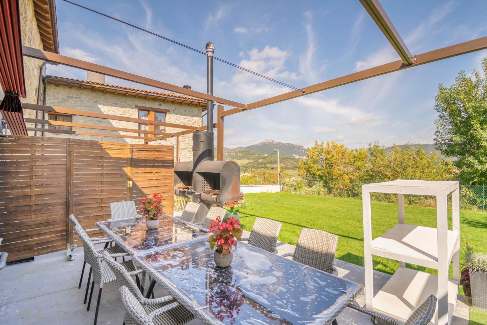 Acogedora Casa Rural Con Jardin Y Barbacoa Proxima A Pamplona Ilzarbe Zewnętrze zdjęcie